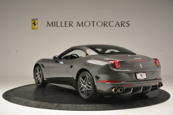 Used 2015 Ferrari California T for sale Sold at Aston Martin of Greenwich in Greenwich CT 06830 17