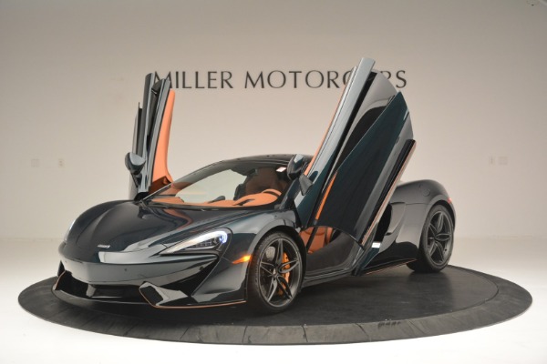 Used 2018 McLaren 570GT Coupe for sale Sold at Aston Martin of Greenwich in Greenwich CT 06830 14
