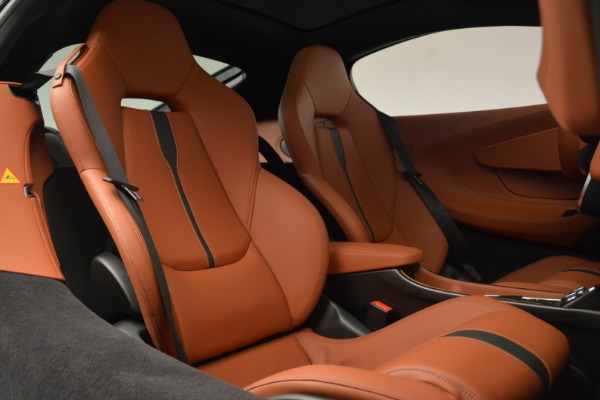 Used 2018 McLaren 570GT Coupe for sale Sold at Aston Martin of Greenwich in Greenwich CT 06830 21