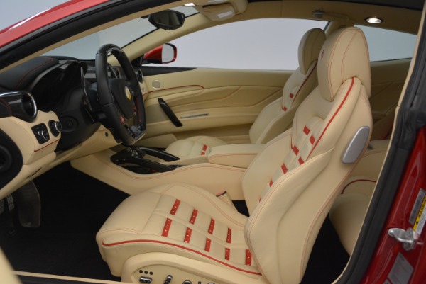 Used 2014 Ferrari FF for sale Sold at Aston Martin of Greenwich in Greenwich CT 06830 14