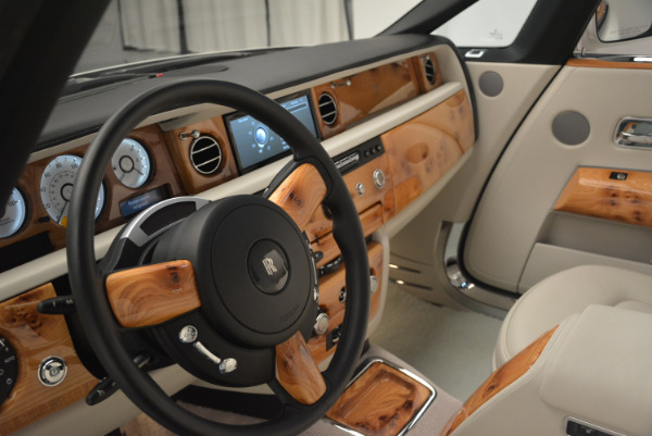 Used 2013 Rolls-Royce Phantom Drophead Coupe for sale Sold at Aston Martin of Greenwich in Greenwich CT 06830 21
