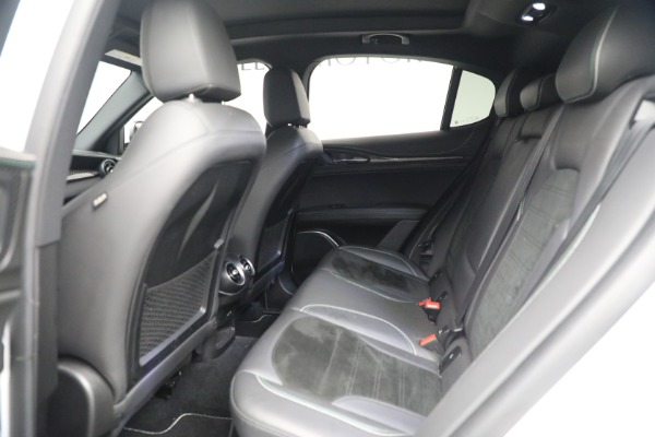 Used 2018 Alfa Romeo Stelvio Quadrifoglio Quadrifoglio for sale Sold at Aston Martin of Greenwich in Greenwich CT 06830 17