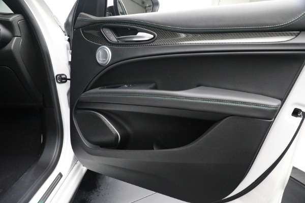 Used 2018 Alfa Romeo Stelvio Quadrifoglio Quadrifoglio for sale Sold at Aston Martin of Greenwich in Greenwich CT 06830 22