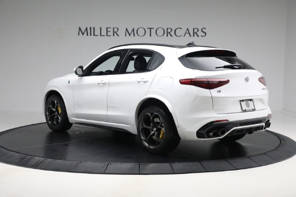 New 2018 Alfa Romeo Stelvio Quadrifoglio Quadrifoglio for sale Sold at Aston Martin of Greenwich in Greenwich CT 06830 6