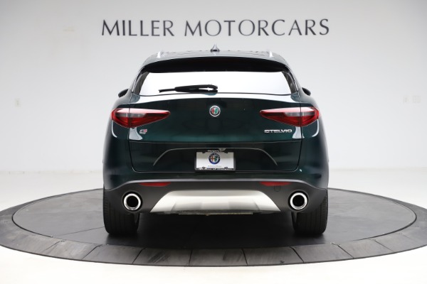 Used 2018 Alfa Romeo Stelvio Ti Q4 for sale Sold at Aston Martin of Greenwich in Greenwich CT 06830 6