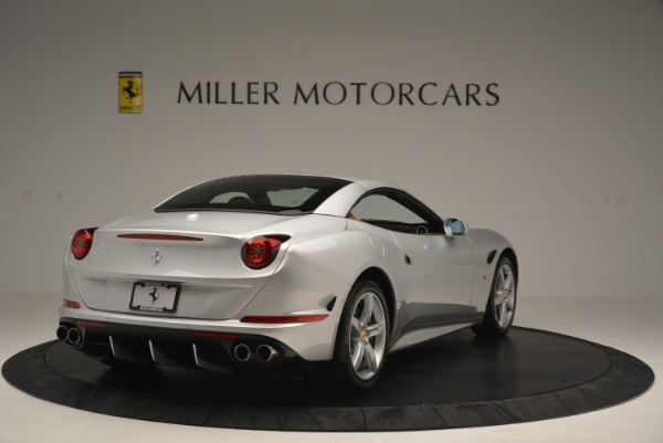 Used 2015 Ferrari California T for sale Sold at Aston Martin of Greenwich in Greenwich CT 06830 19