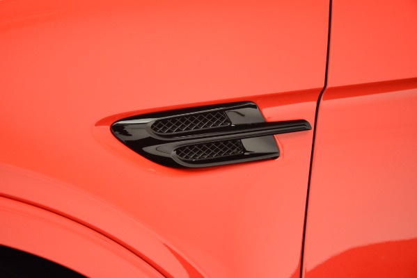 New 2019 BENTLEY Bentayga V8 for sale Sold at Aston Martin of Greenwich in Greenwich CT 06830 17