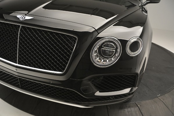 New 2019 Bentley Bentayga V8 for sale Sold at Aston Martin of Greenwich in Greenwich CT 06830 14