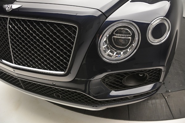 Used 2019 Bentley Bentayga V8 for sale $129,900 at Aston Martin of Greenwich in Greenwich CT 06830 14