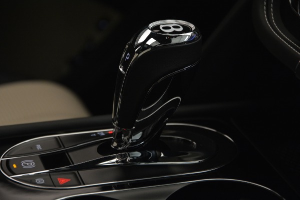 New 2019 Bentley Bentayga V8 for sale Sold at Aston Martin of Greenwich in Greenwich CT 06830 24