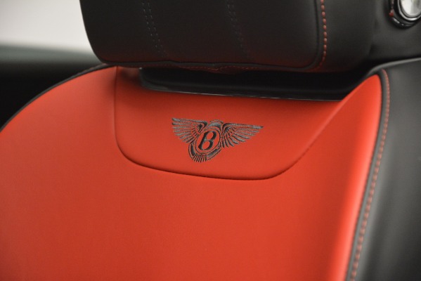 Used 2019 Bentley Bentayga V8 for sale $118,900 at Aston Martin of Greenwich in Greenwich CT 06830 19