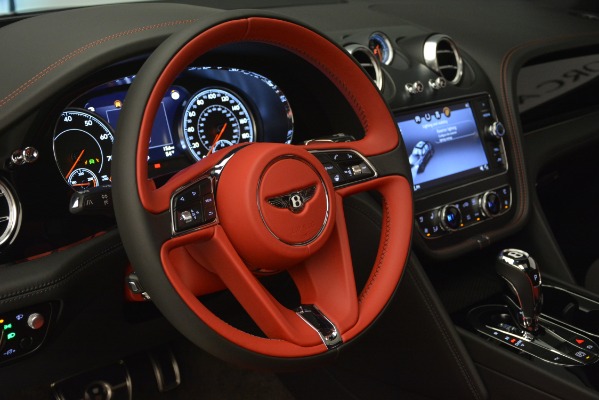 Used 2019 Bentley Bentayga V8 for sale $118,900 at Aston Martin of Greenwich in Greenwich CT 06830 20
