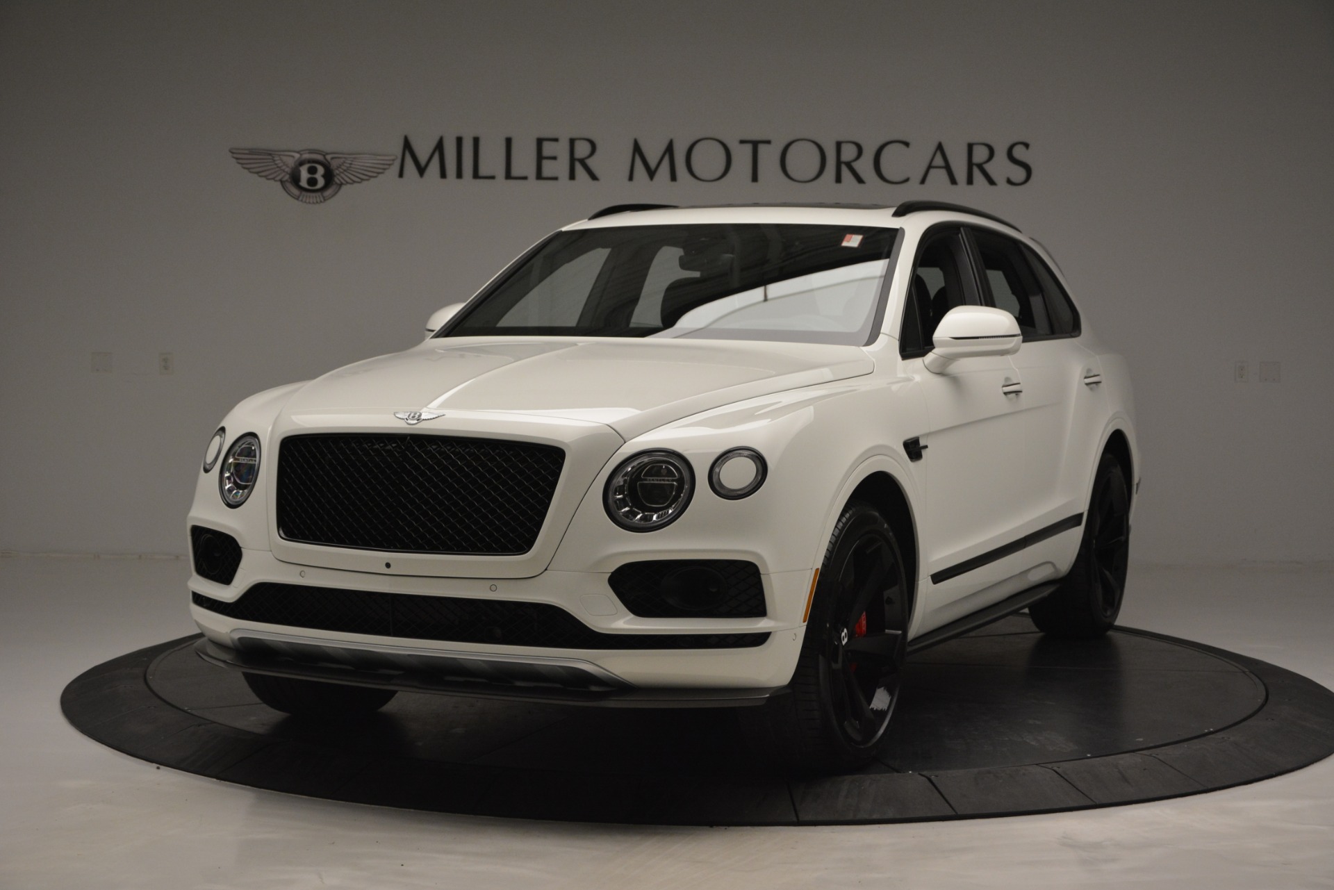 New 2019 Bentley Bentayga V8 for sale Sold at Aston Martin of Greenwich in Greenwich CT 06830 1