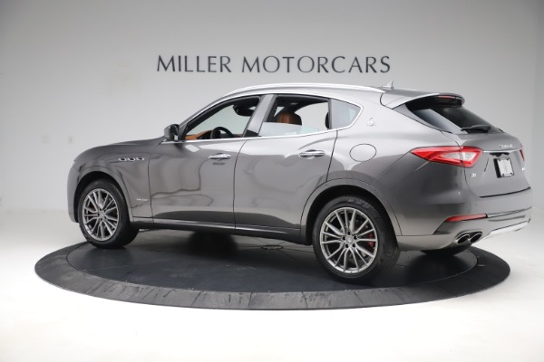 Used 2019 Maserati Levante Q4 GranLusso for sale Sold at Aston Martin of Greenwich in Greenwich CT 06830 4