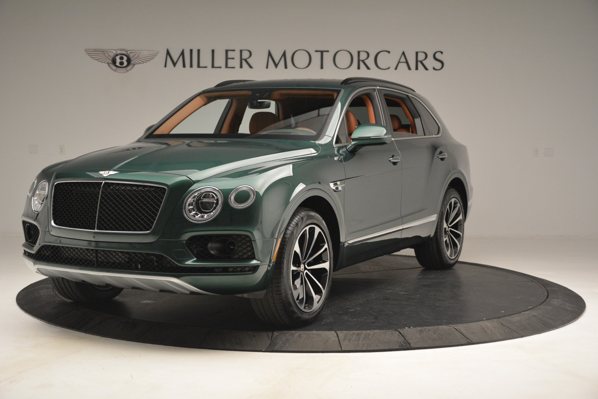 New 2019 Bentley Bentayga V8 for sale Sold at Aston Martin of Greenwich in Greenwich CT 06830 1