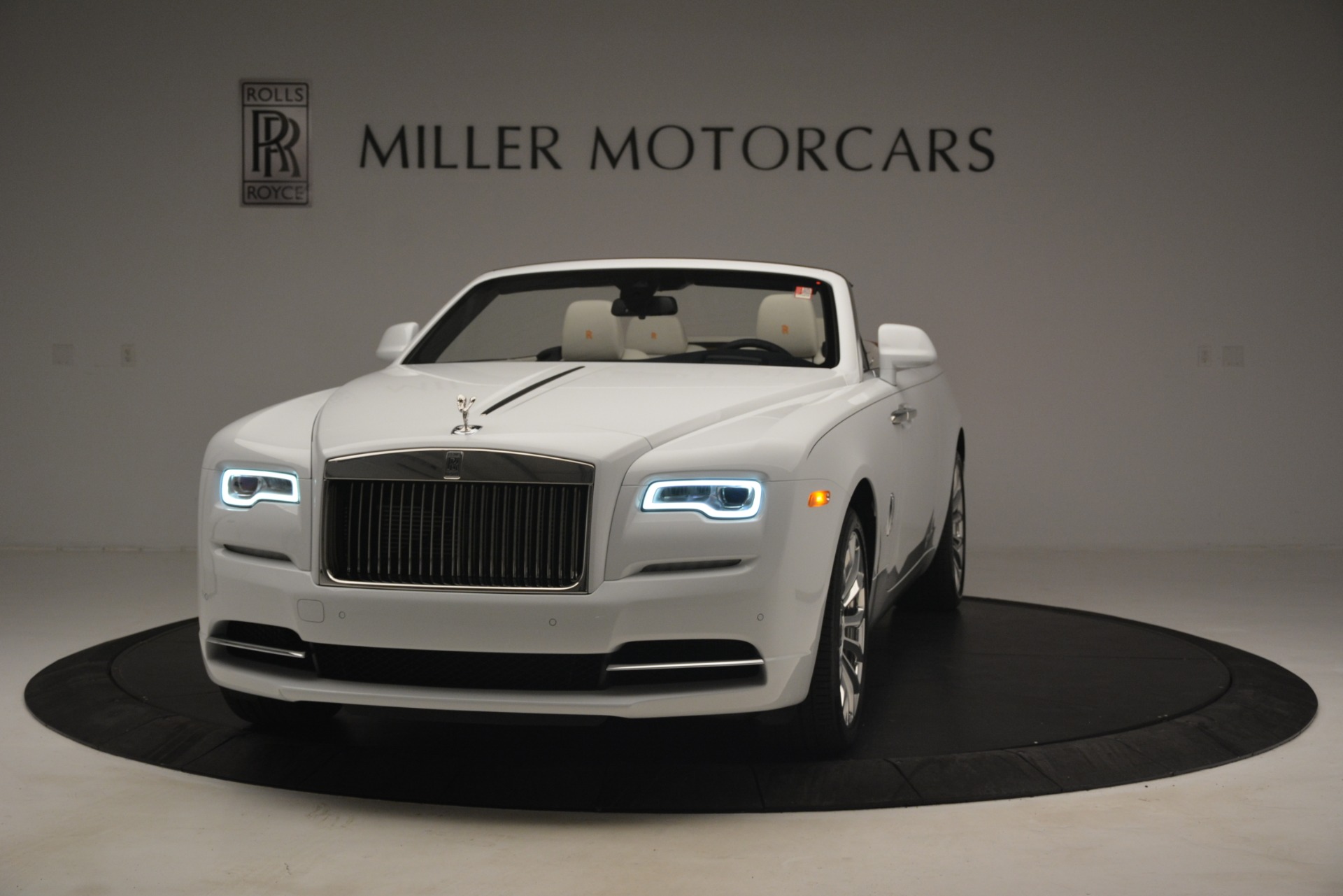 Used 2019 Rolls-Royce Dawn for sale Sold at Aston Martin of Greenwich in Greenwich CT 06830 1