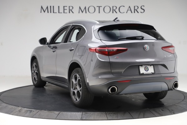 Used 2019 Alfa Romeo Stelvio Q4 for sale Sold at Aston Martin of Greenwich in Greenwich CT 06830 5