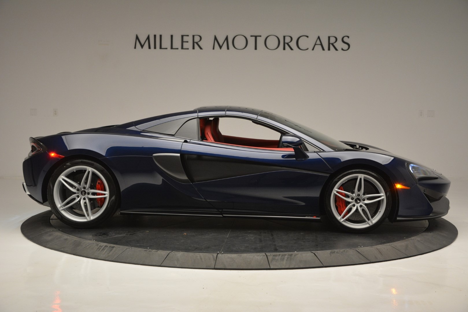 New 2019 McLaren 570S Spider Convertible For Sale (Special Pricing