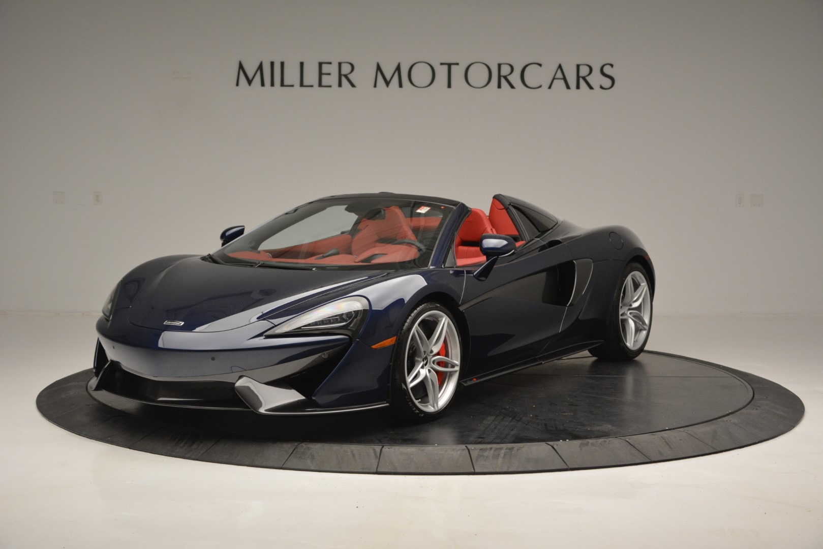 Used 2019 McLaren 570S Spider for sale $149,900 at Miller Motorcars Aston Martin in Greenwich CT 06830 1