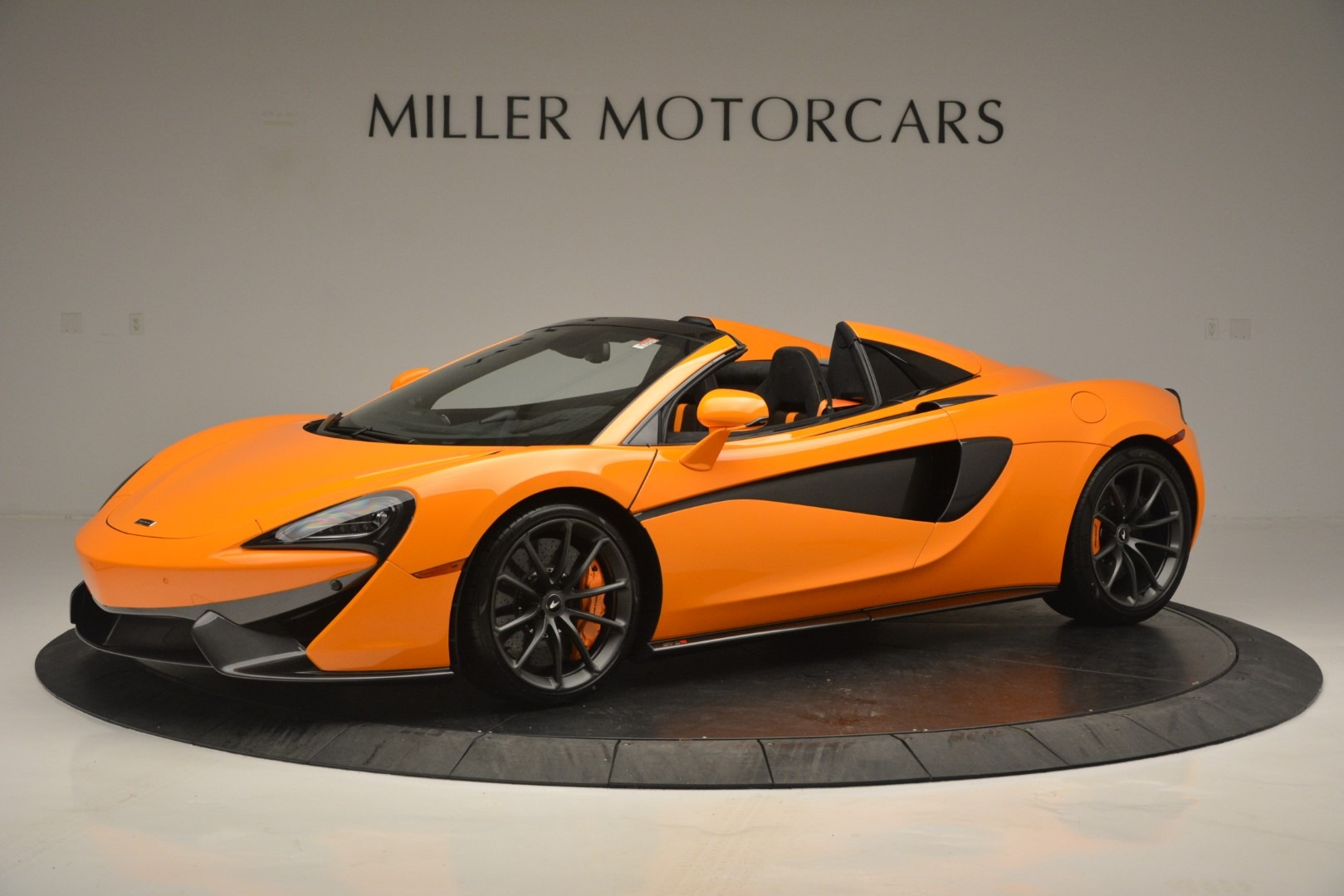 Used 2019 McLaren 570S Spider for sale Sold at Aston Martin of Greenwich in Greenwich CT 06830 1