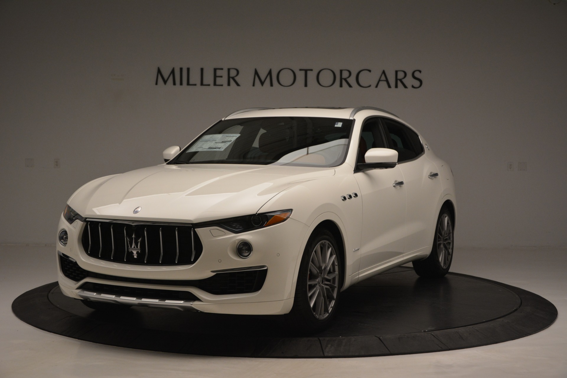 New 2019 Maserati Levante Q4 GranLusso for sale Sold at Aston Martin of Greenwich in Greenwich CT 06830 1