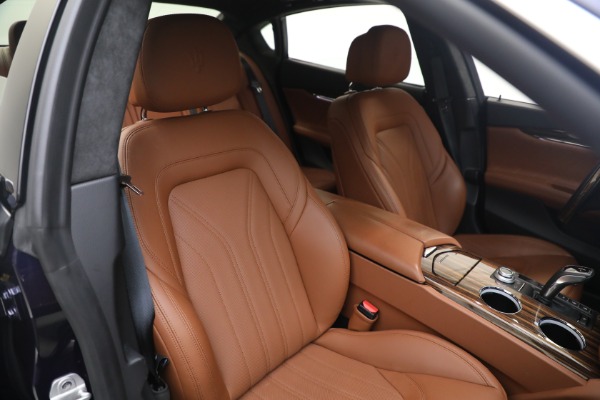 New 2019 Maserati Quattroporte S Q4 GranLusso for sale Sold at Aston Martin of Greenwich in Greenwich CT 06830 20
