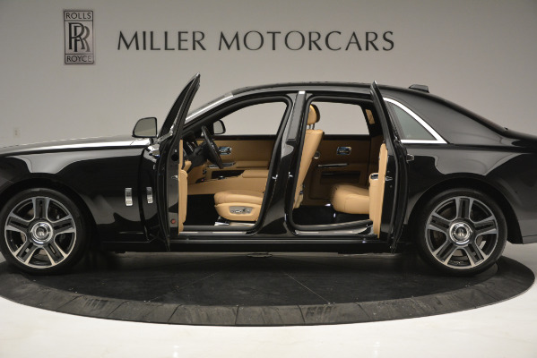 Used 2018 Rolls-Royce Ghost for sale Sold at Aston Martin of Greenwich in Greenwich CT 06830 4