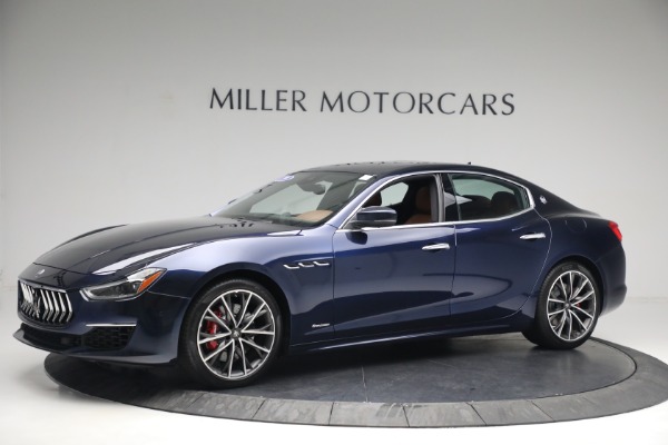 Used 2019 Maserati Ghibli S Q4 GranLusso for sale Sold at Aston Martin of Greenwich in Greenwich CT 06830 2