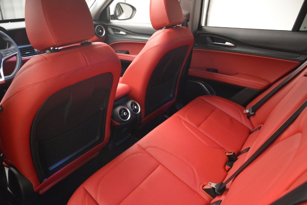 New 2019 Alfa Romeo Stelvio Q4 for sale Sold at Aston Martin of Greenwich in Greenwich CT 06830 17