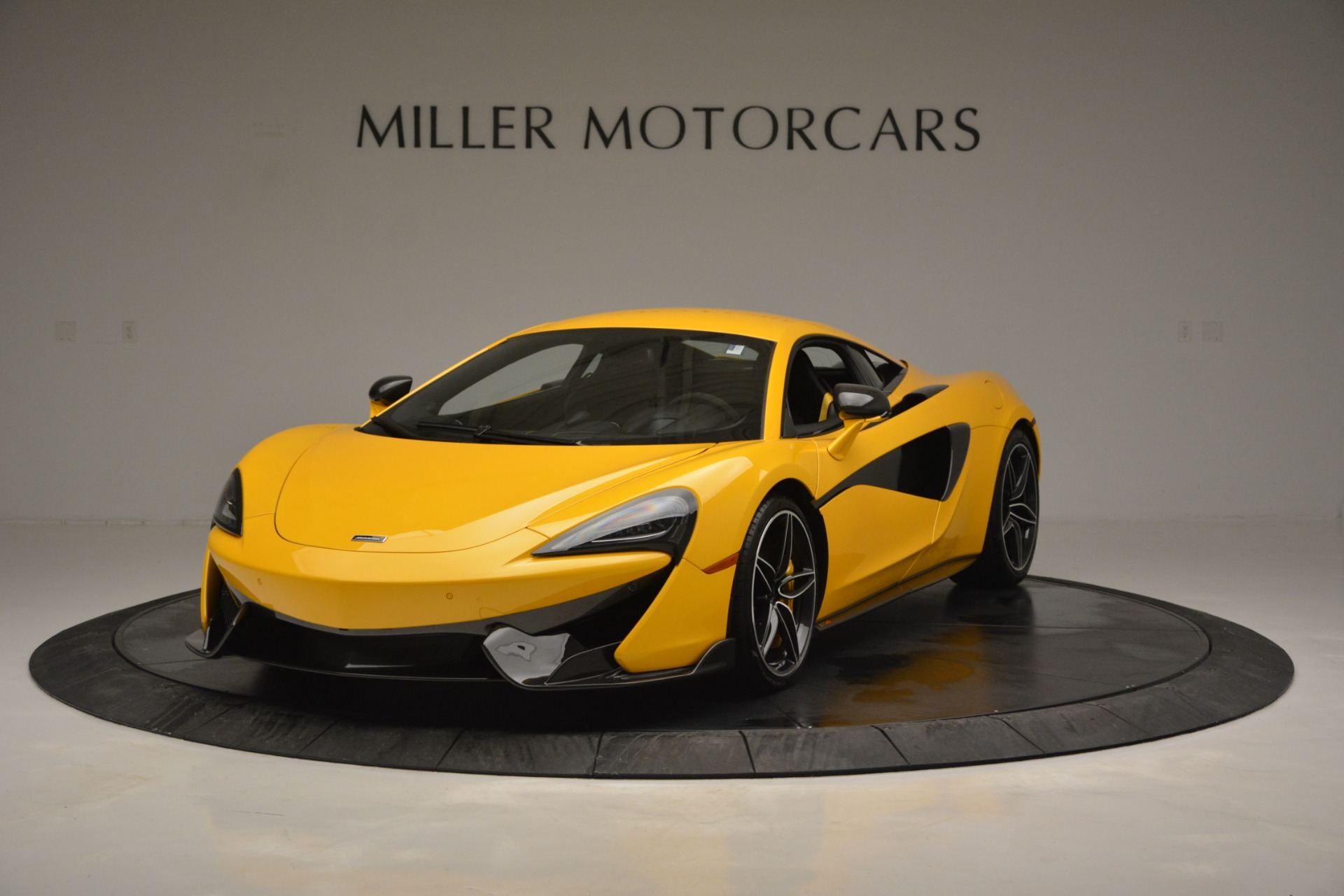 Used 2017 McLaren 570S for sale Sold at Aston Martin of Greenwich in Greenwich CT 06830 1