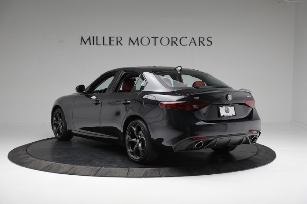 Used 2019 Alfa Romeo Giulia Ti Sport Q4 for sale Sold at Aston Martin of Greenwich in Greenwich CT 06830 7