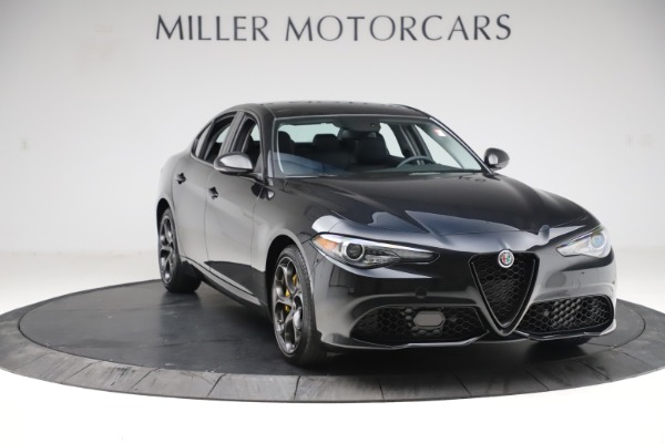 Used 2019 Alfa Romeo Giulia Sport Q4 for sale Sold at Aston Martin of Greenwich in Greenwich CT 06830 11