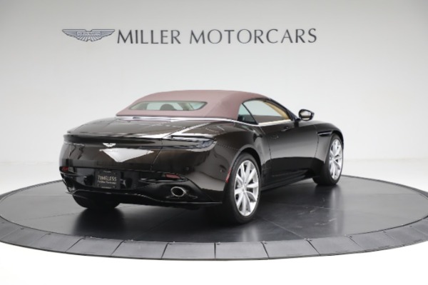 Used 2019 Aston Martin DB11 V8 for sale Call for price at Aston Martin of Greenwich in Greenwich CT 06830 16