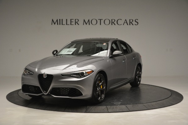 New 2019 Alfa Romeo Giulia Sport Q4 for sale Sold at Aston Martin of Greenwich in Greenwich CT 06830 1