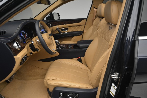 Used 2017 Bentley Bentayga W12 for sale Sold at Aston Martin of Greenwich in Greenwich CT 06830 18