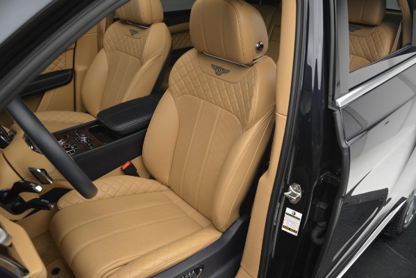 Used 2017 Bentley Bentayga W12 for sale Sold at Aston Martin of Greenwich in Greenwich CT 06830 19