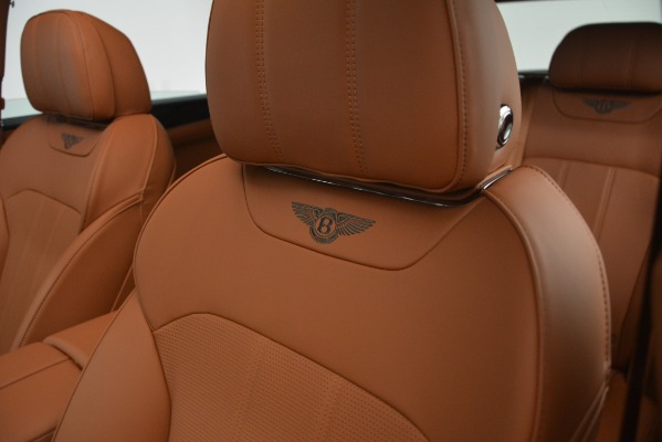 New 2019 Bentley Bentayga V8 for sale Sold at Aston Martin of Greenwich in Greenwich CT 06830 18