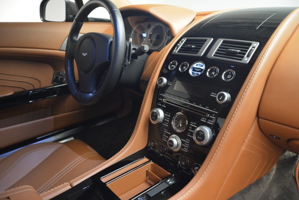 Used 2012 Aston Martin V8 Vantage S Coupe for sale Sold at Aston Martin of Greenwich in Greenwich CT 06830 17