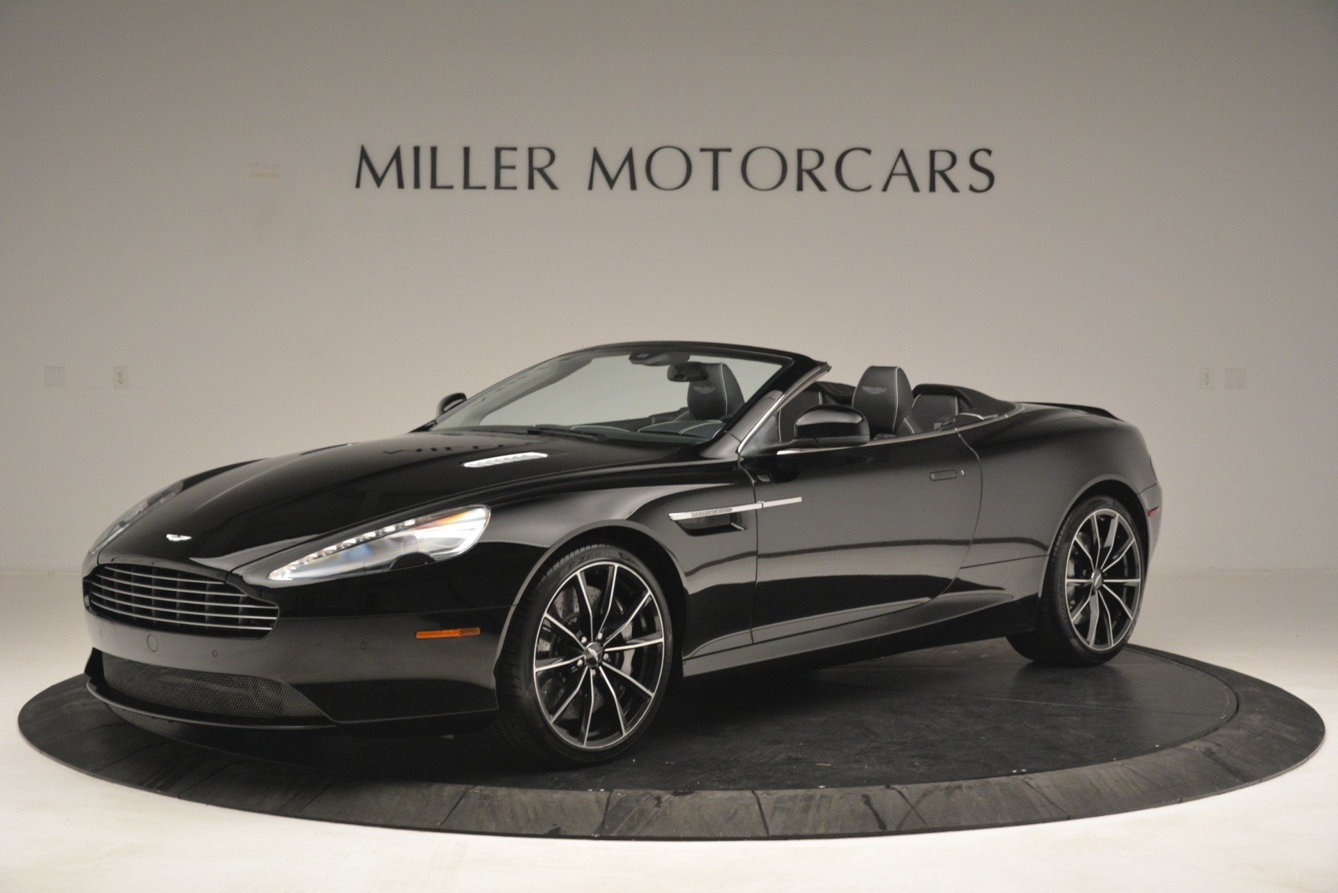 Used 2016 Aston Martin DB9 Convertible for sale Sold at Aston Martin of Greenwich in Greenwich CT 06830 1