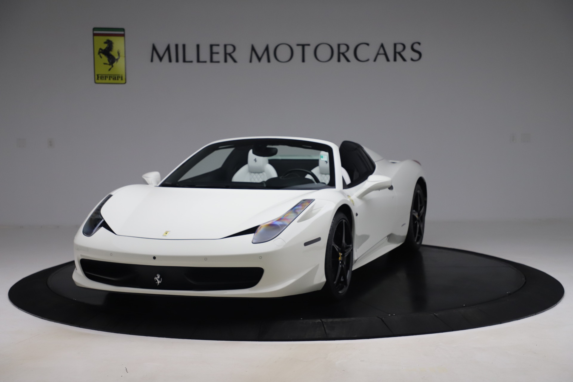 Used 2015 Ferrari 458 Spider for sale Sold at Aston Martin of Greenwich in Greenwich CT 06830 1