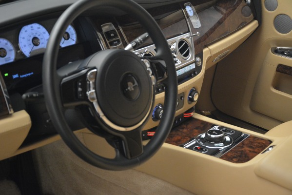 Used 2014 Rolls-Royce Ghost for sale Sold at Aston Martin of Greenwich in Greenwich CT 06830 14