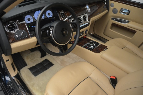 Used 2014 Rolls-Royce Ghost for sale Sold at Aston Martin of Greenwich in Greenwich CT 06830 15