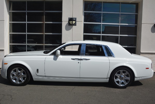 Used 2014 Rolls-Royce Phantom for sale Sold at Aston Martin of Greenwich in Greenwich CT 06830 4