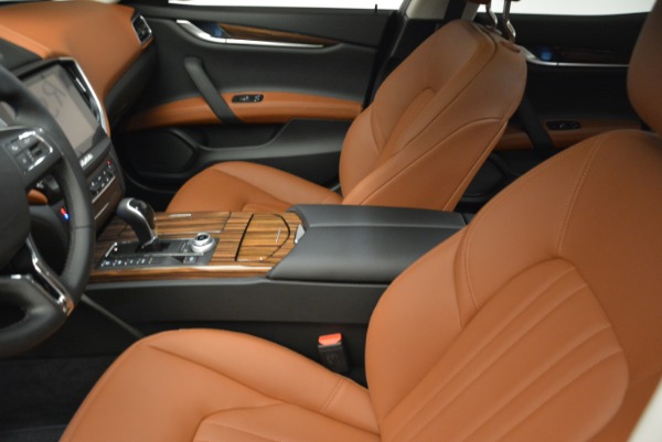 Used 2019 Maserati Ghibli S Q4 for sale Sold at Aston Martin of Greenwich in Greenwich CT 06830 14