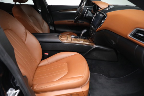 New 2019 Maserati Ghibli S Q4 for sale Sold at Aston Martin of Greenwich in Greenwich CT 06830 18