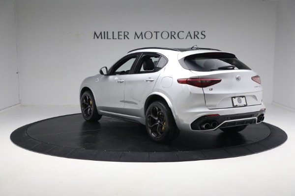 Used 2019 Alfa Romeo Stelvio Quadrifoglio for sale $53,900 at Aston Martin of Greenwich in Greenwich CT 06830 10