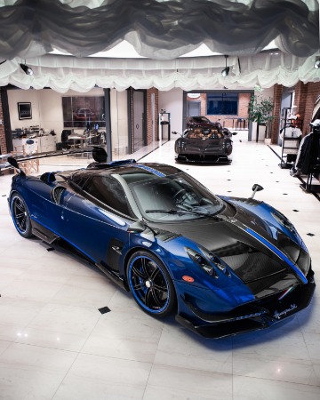 Used 2017 Pagani Huayra BC for sale Sold at Aston Martin of Greenwich in Greenwich CT 06830 4