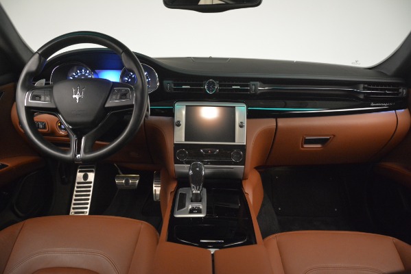 Used 2015 Maserati Quattroporte S Q4 for sale Sold at Aston Martin of Greenwich in Greenwich CT 06830 21
