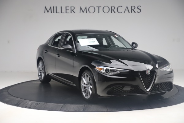 New 2019 Alfa Romeo Giulia Q4 for sale Sold at Aston Martin of Greenwich in Greenwich CT 06830 11