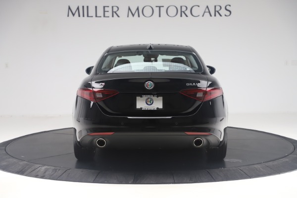 New 2019 Alfa Romeo Giulia Q4 for sale Sold at Aston Martin of Greenwich in Greenwich CT 06830 6